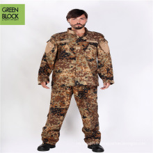 Uniforme de l'uniforme militaire de camouflage de combat tactique